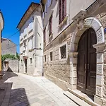 Old Town Flat Porec